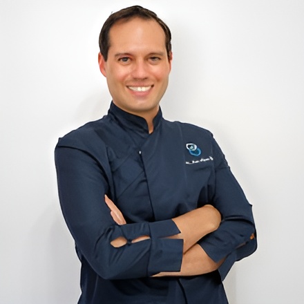 Dr. Javier López Ruiz 
